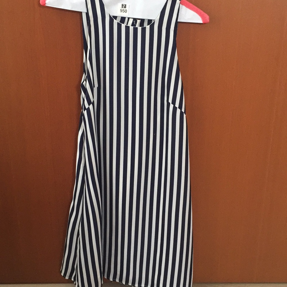 Cute striped summer dress!